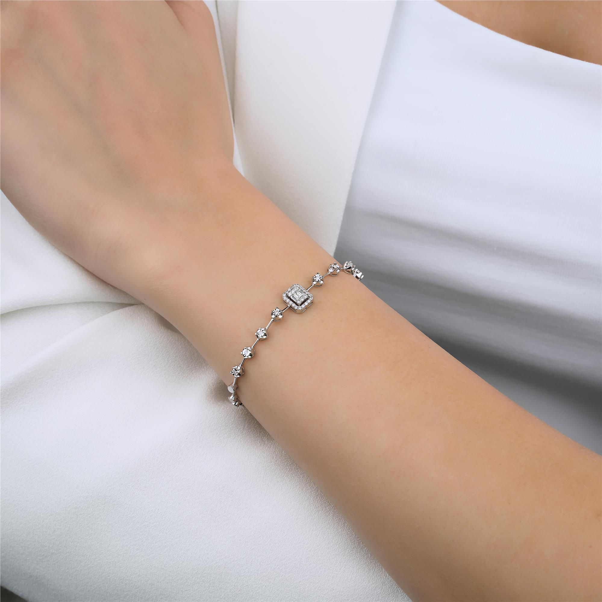 0.25 Karat Pırlanta Baget Bileklik 